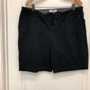 OLD NAVY LADIES BLACK SHORTS